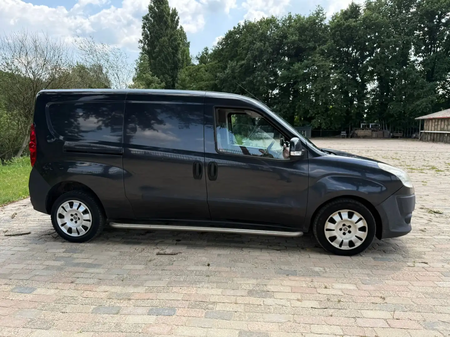 Fiat Doblo Doblo 1.6 M-Jet SX Maxi, automaat, airco, adaptive Zwart - 1