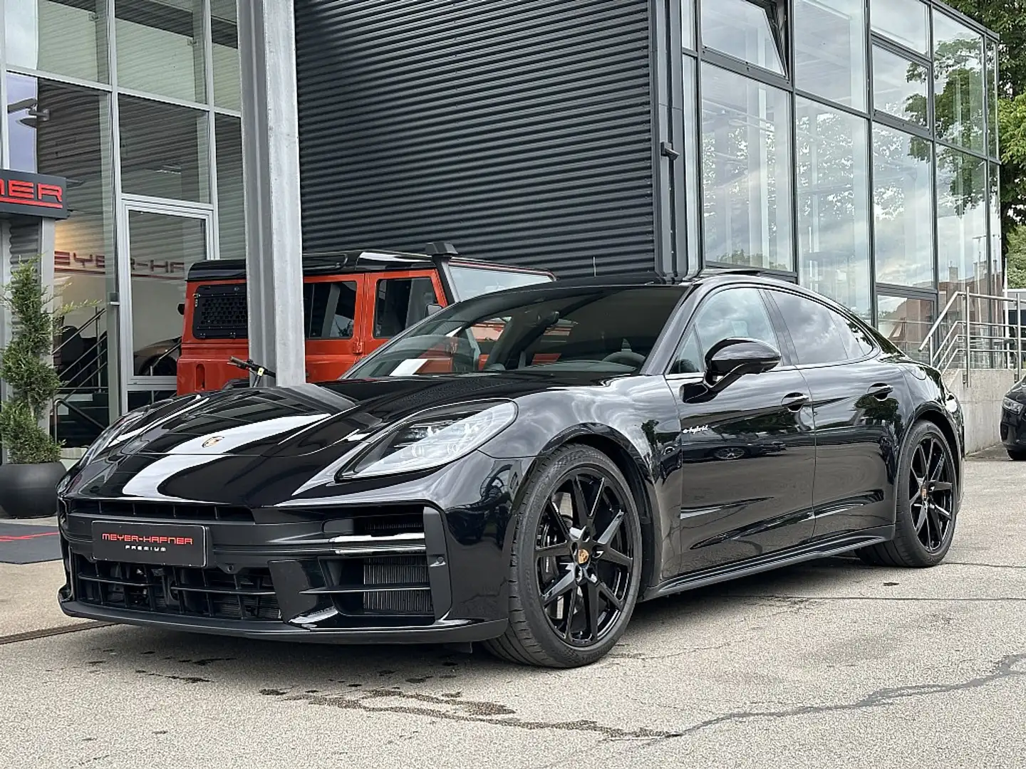 Porsche Panamera 4S E-Hybrid PDK / SportDesign / Sportabgas / Pa... Schwarz - 2