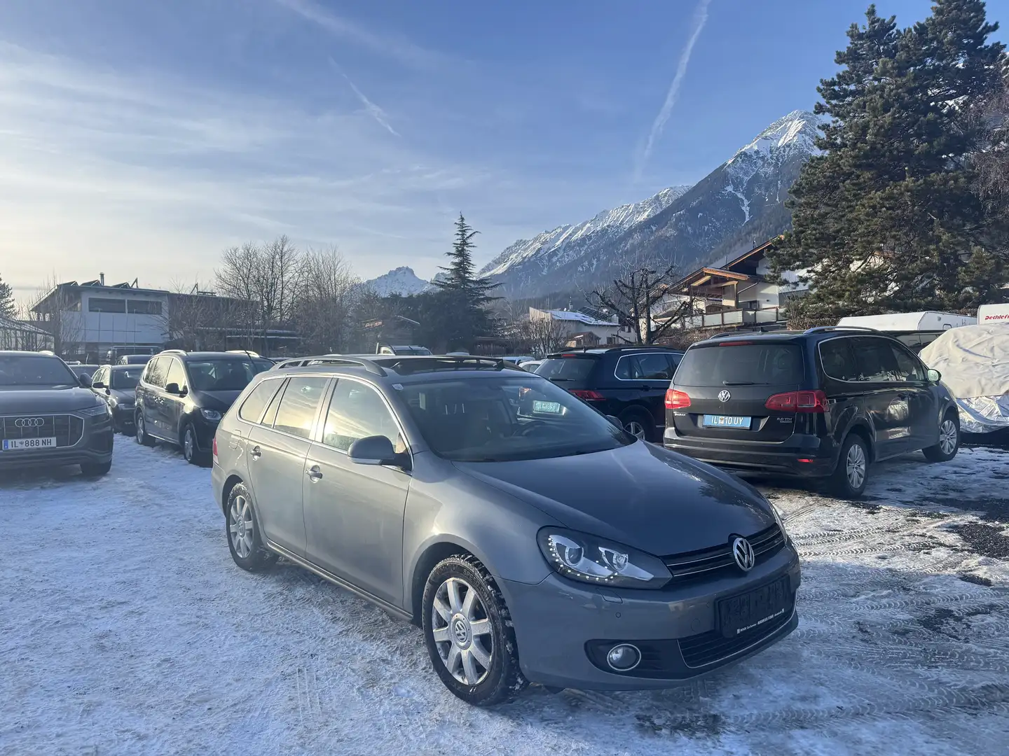 Volkswagen Golf Variant Highline 4Motion Grau - 1