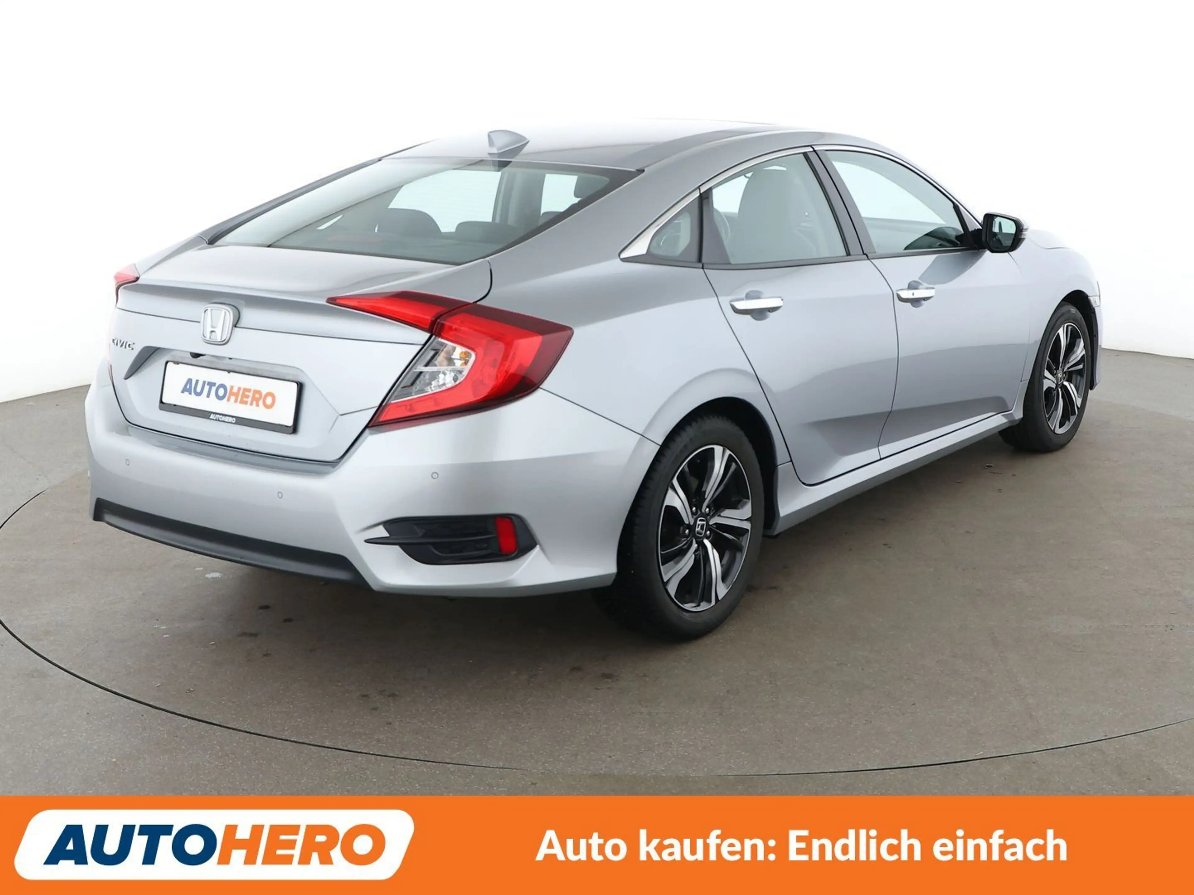 Honda Civic 1.5 VTEC Executive Aut.*NAVI*TEMPO*PDC*SHZ*KLIMA* — photo 6
