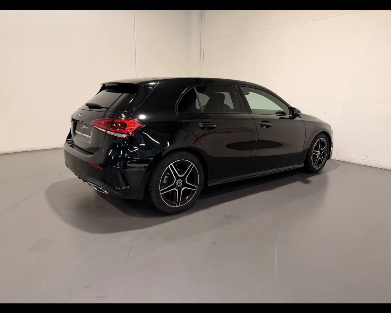 Mercedes-Benz A 180 A180 D PREMIUM AUTO - 2