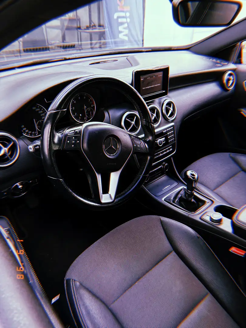 Mercedes-Benz A 180 - 2