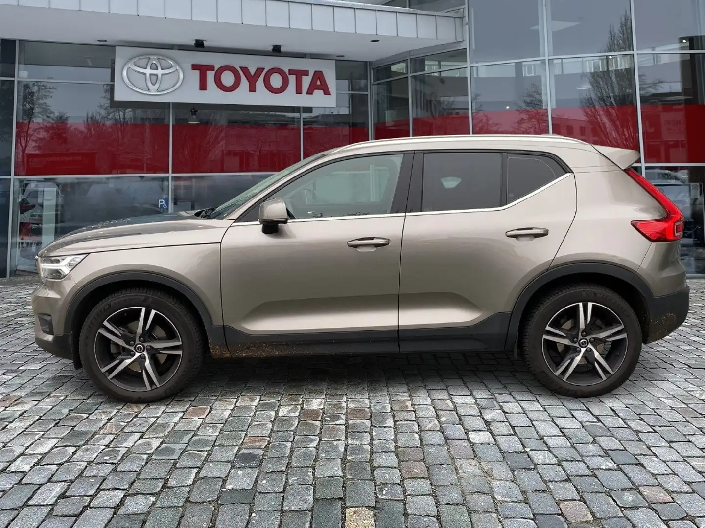Volvo XC40 B5 Inscription Sehr guter Zustand* Voll Grijs - 2