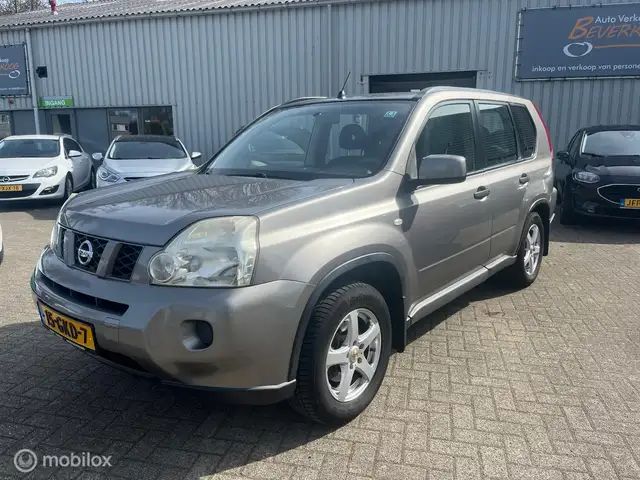 Nissan X-Trail 2.0 XE