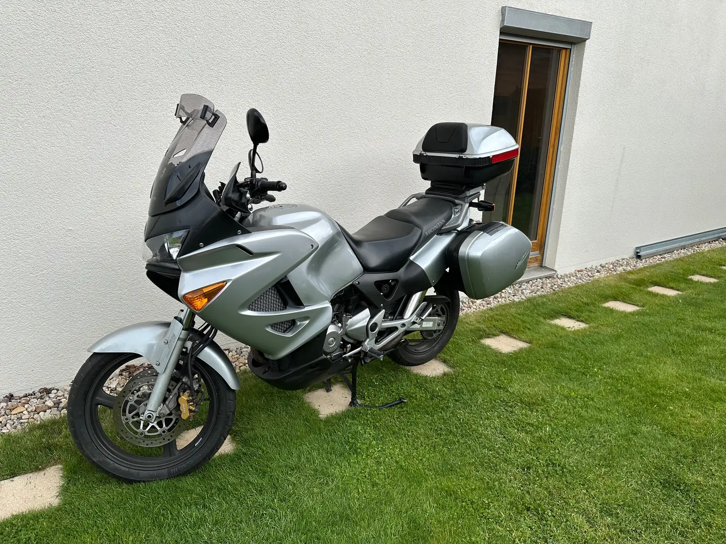 Honda Varadero XL1000 Ezüst - 2