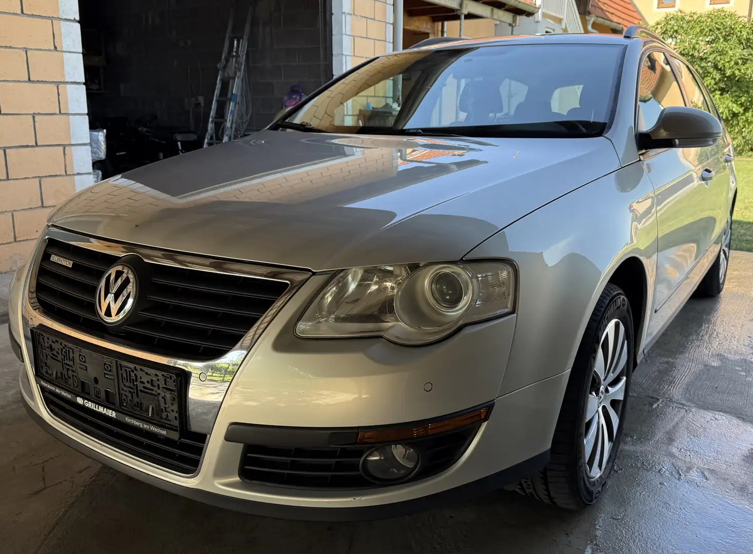 Volkswagen Passat Variant Var. Comfortline BlueMotion 2,0 TDI DPF - 2