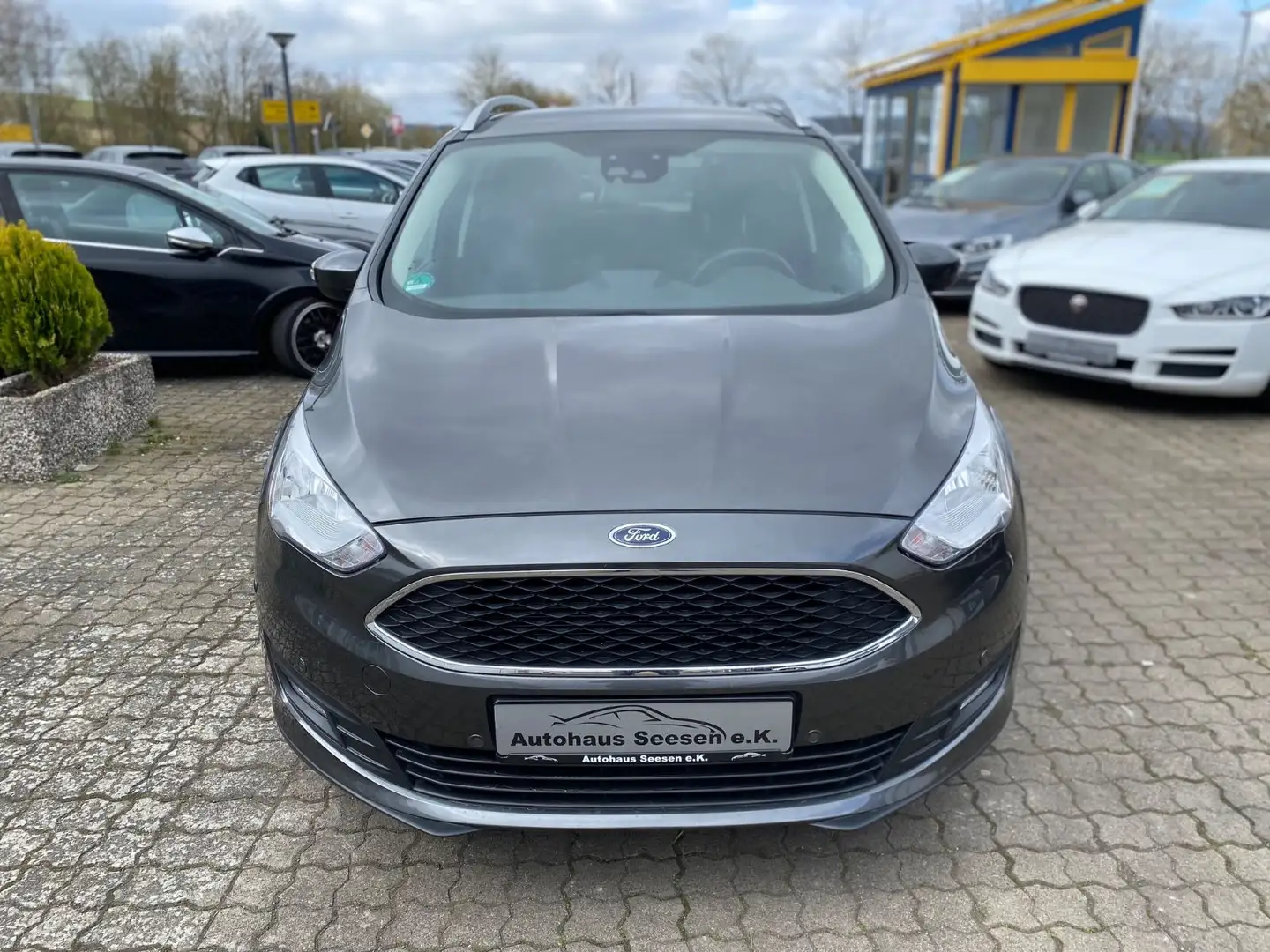 Ford Grand C-Max Grand Cool & Connect*Navi*AHK*PDC* Grau - 2