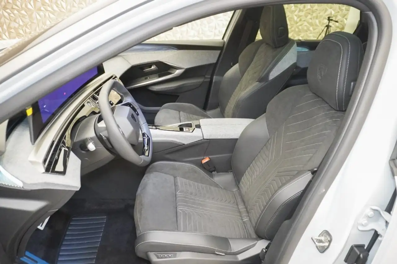 Peugeot 5008 2026 — фото 11