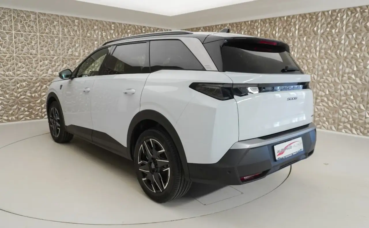 Peugeot 5008 2026
