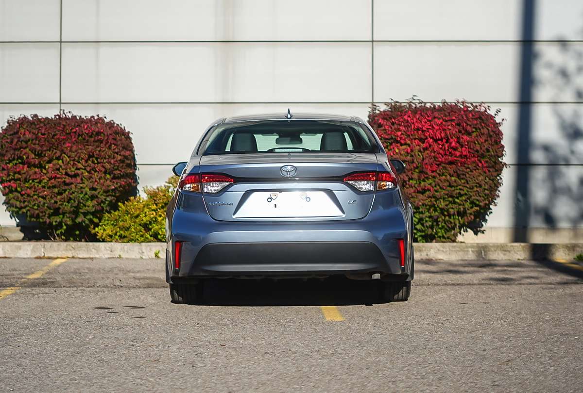 2026 Toyota Corolla LE Upgrade — photo 4