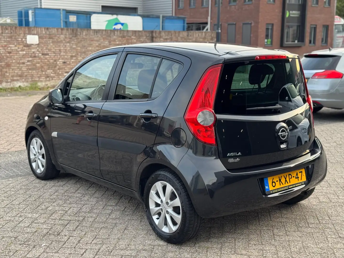 Opel Agila 1.2 Edition Airco | BJ 2013 | 1e Eigenaar | Hoge I Noir - 2