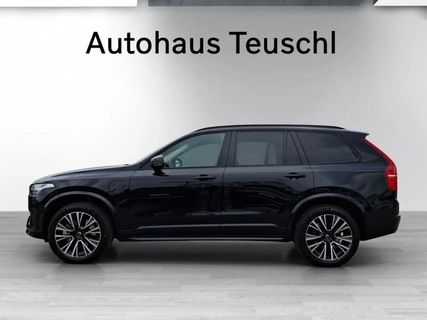 Volvo XC90 Ultra, T8 AWD Plug-in Hybrid, Elektrisch/Benzin, D Noir - 2