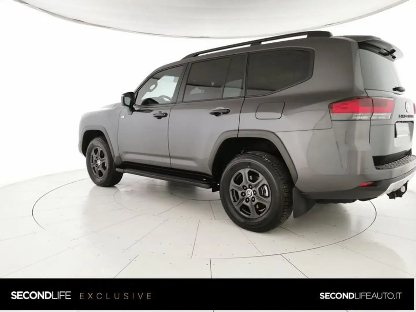 Toyota Land Cruiser TOYOTA LAND CRUISER 300 GR-SPORT V6 415 cv Grijs - 2
