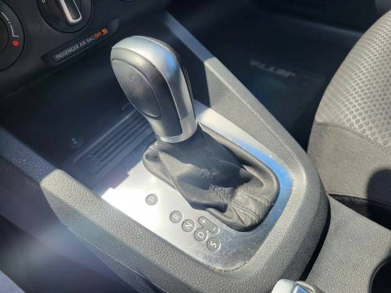 Volkswagen Jetta снимка Volkswagen Jetta