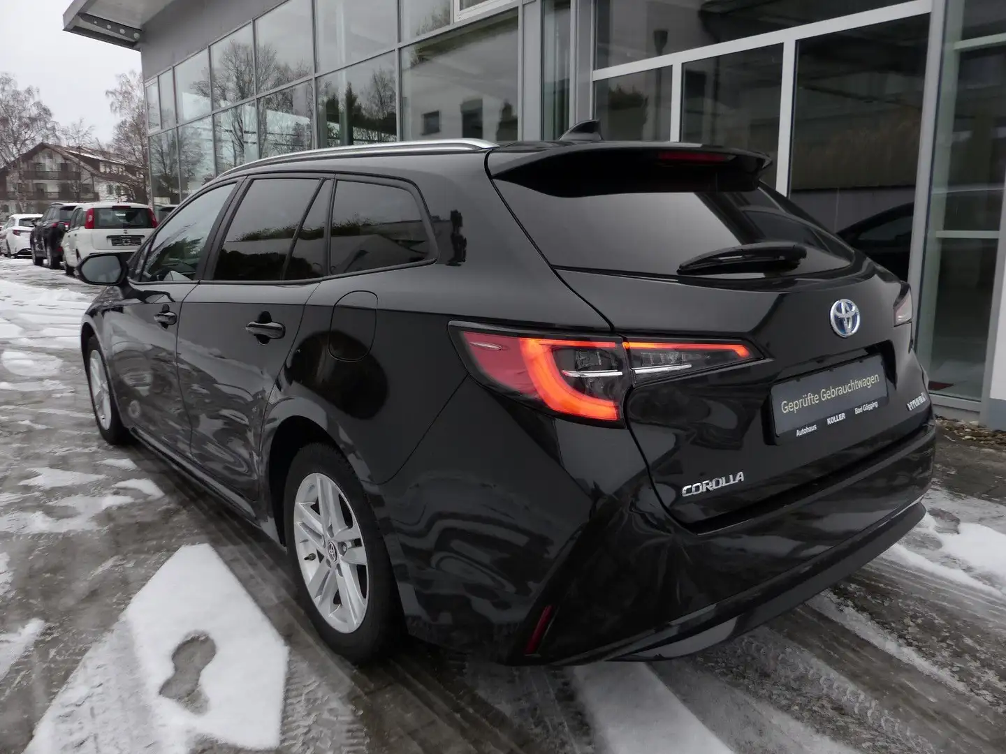 Toyota Corolla TS 1.8 Hybrid LED Kamera CarPlay SHZ Noir - 2