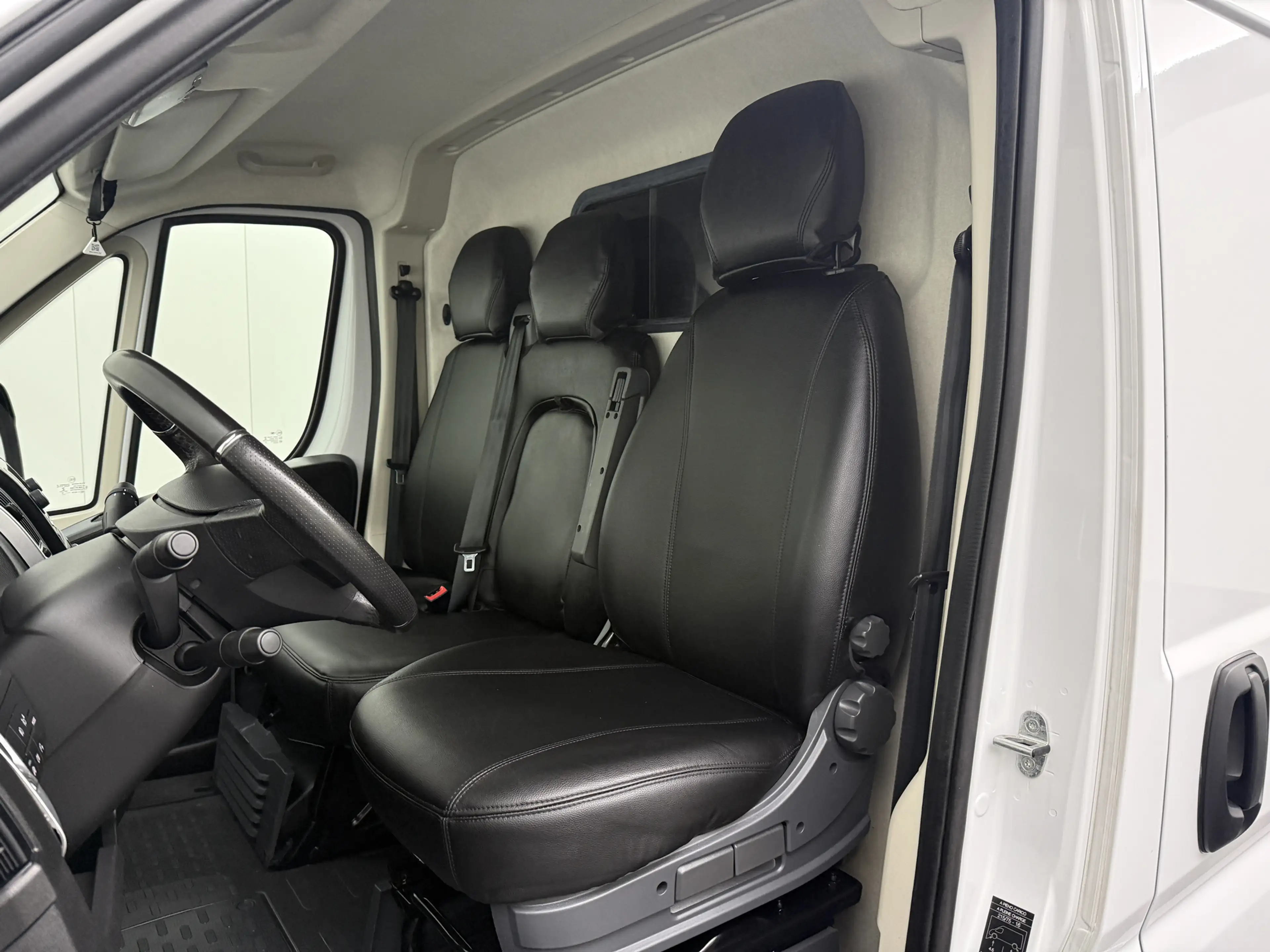 Peugeot Boxer 2.2BlueHDi 165PK L3H2 Zwaar Grip | 2xSchuifdeur | — photo 19