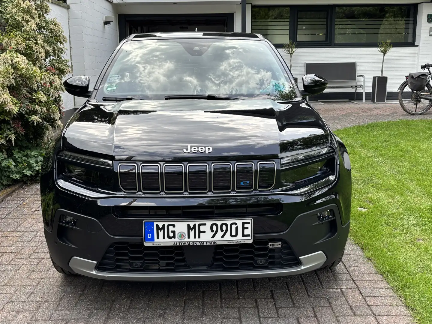Jeep Avenger 1st Edition Schwarz - 1