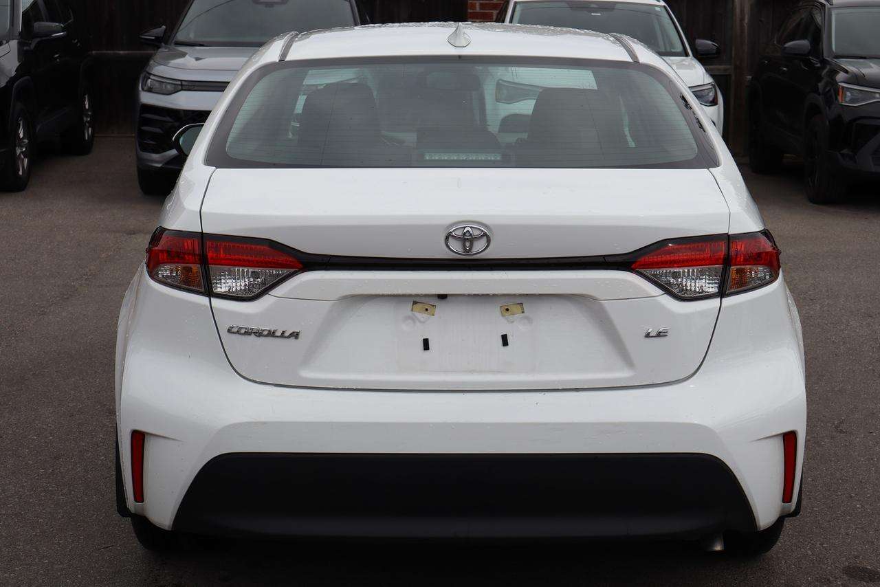 2026 Toyota Corolla LE — photo 1