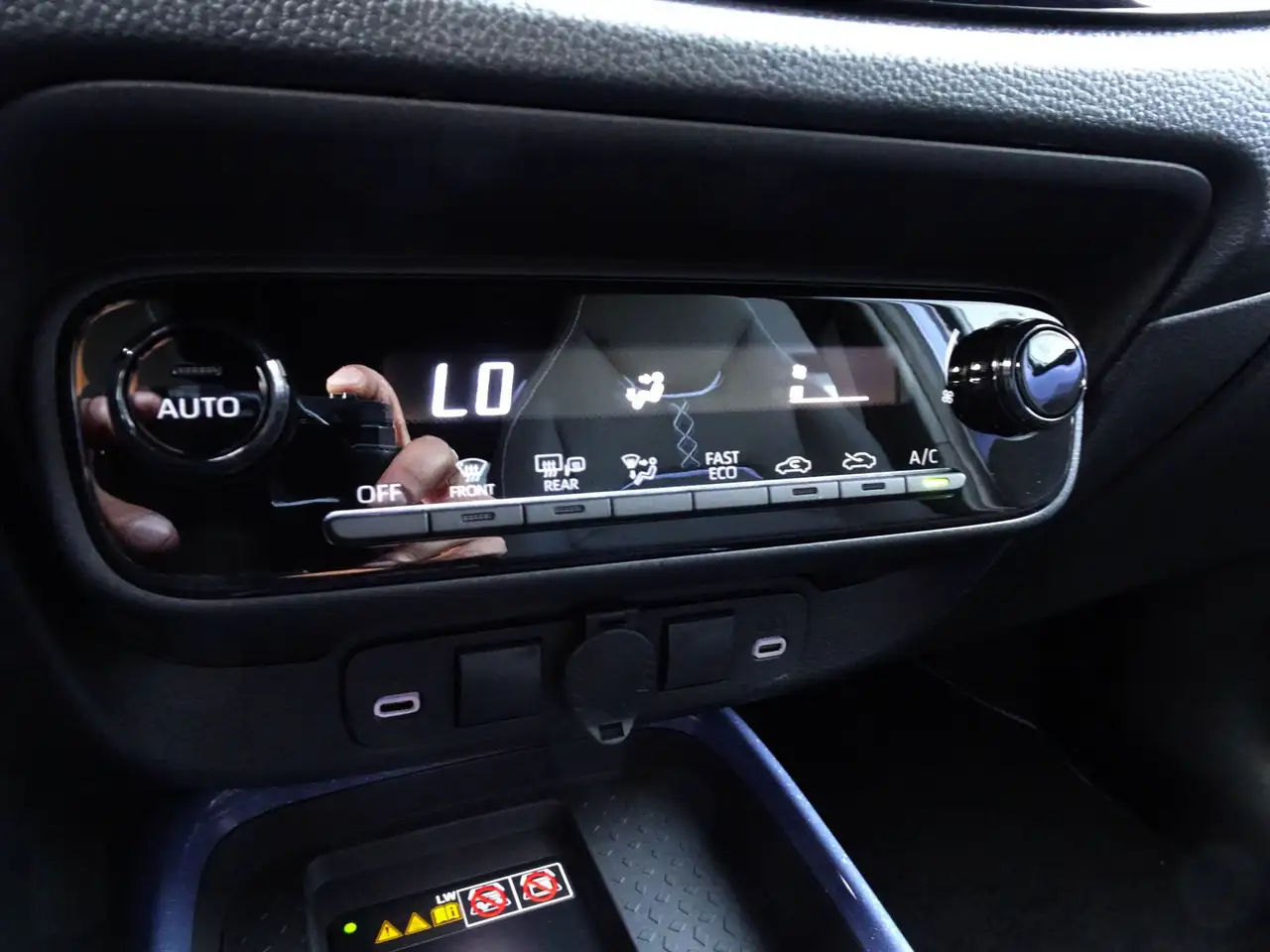 Toyota Aygo X 1.5 Hybrid 115 CV 5 porte, миниатюра 15