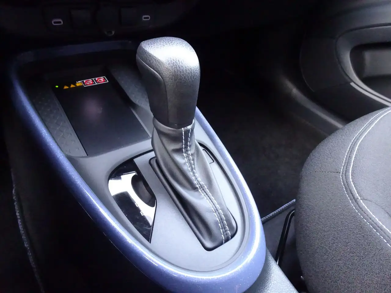 Toyota Aygo X 1.5 Hybrid 115 CV 5 porte, миниатюра 17