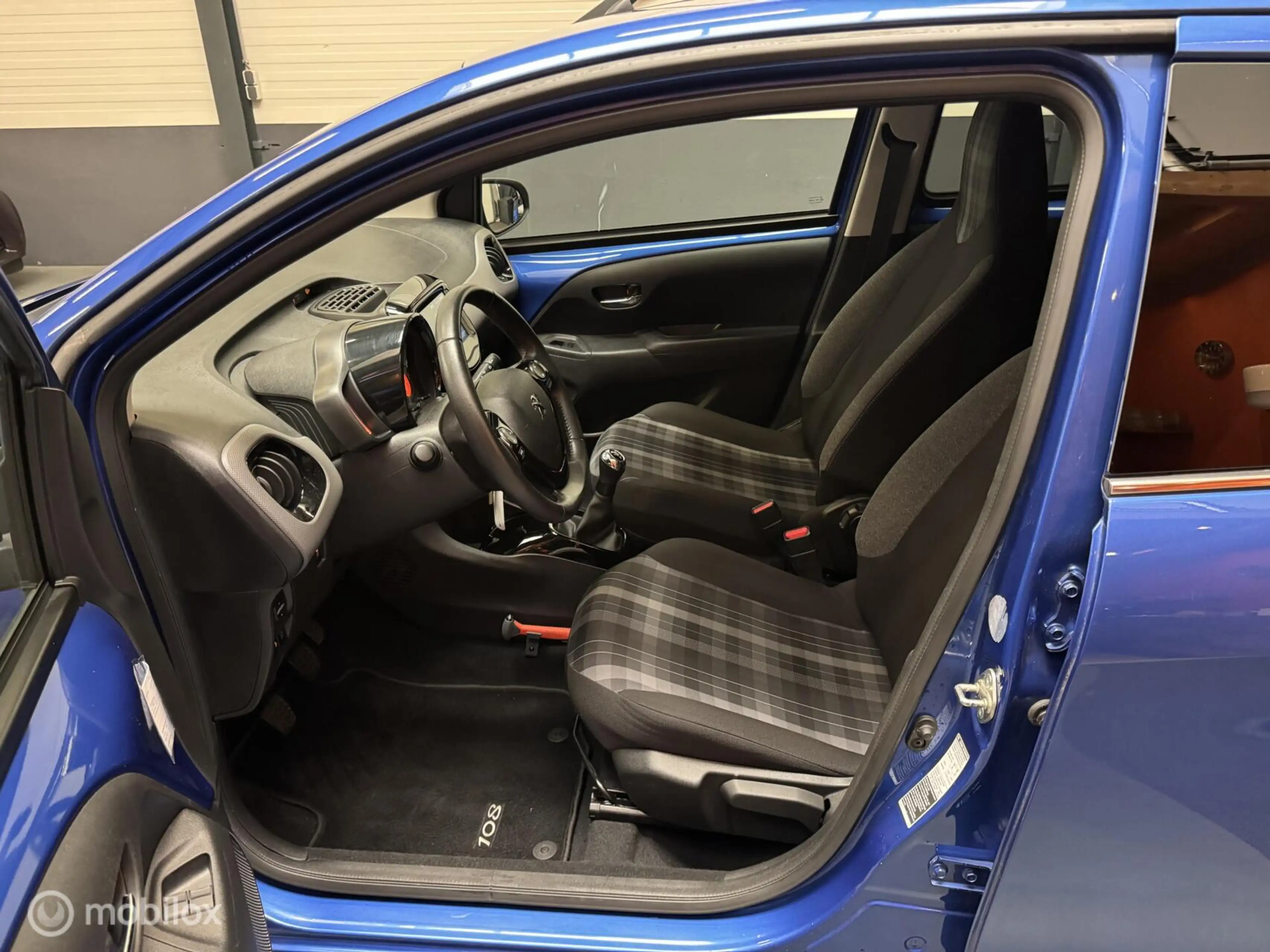 Peugeot 108 1.0 Allure Clima|LED|Carplay|NL-Auto! — photo 13