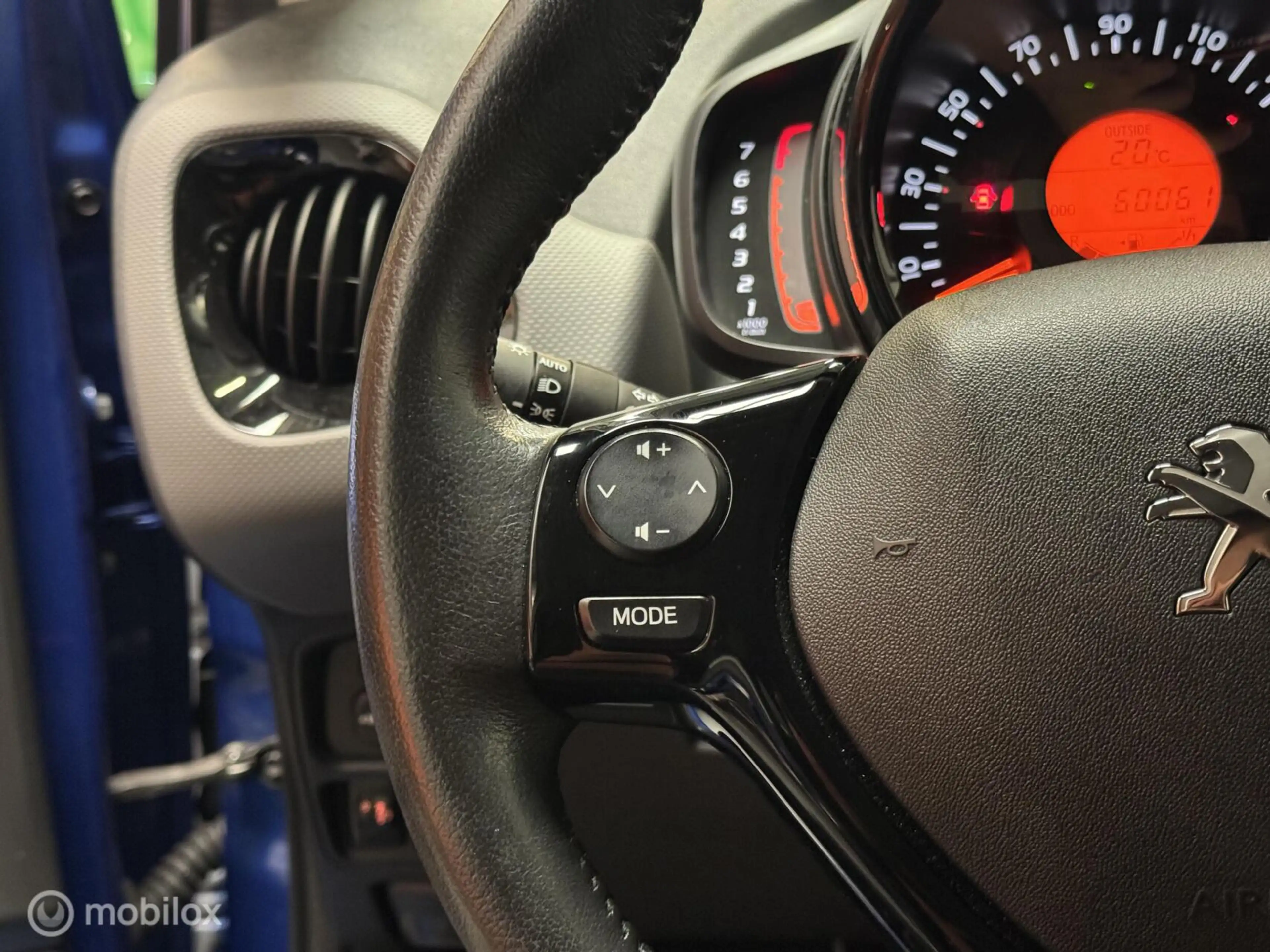 Peugeot 108 1.0 Allure Clima|LED|Carplay|NL-Auto! — photo 10