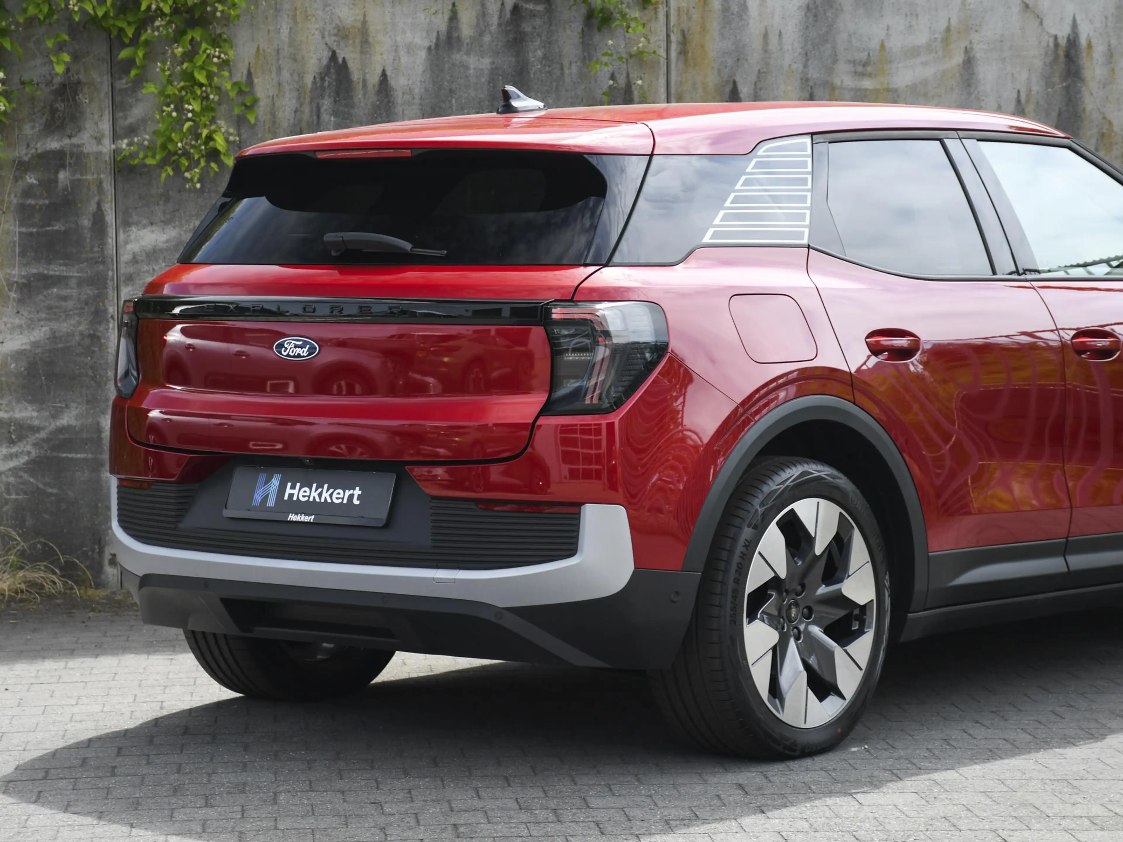 Ford Explorer Extended Range 77 kWh 286pk RWD Automaat 20''LM | — photo 6
