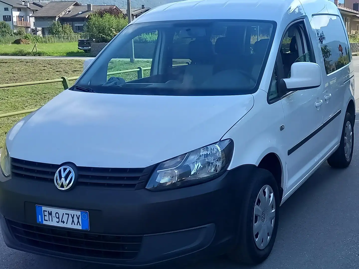 Volkswagen Caddy CINGHIA DISTRIB + PA + GOMME NUOVE - 1