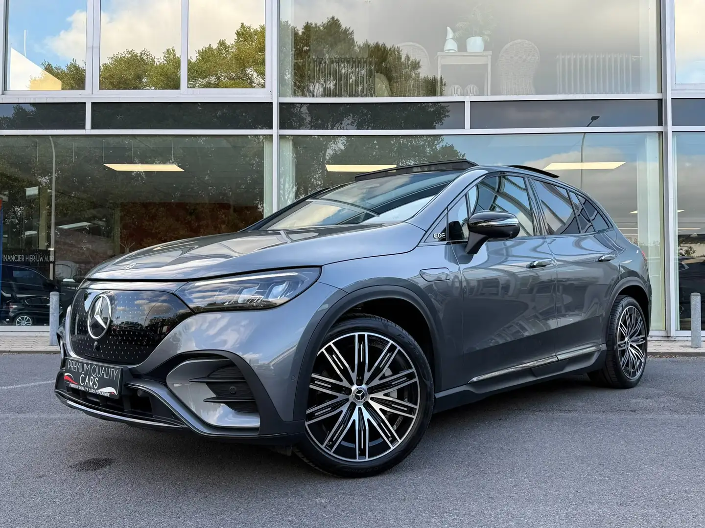Mercedes-Benz EQE SUV 350+ AMG LINE / PANO / 360°CAM / MEMORYSEATS / Gris - 1