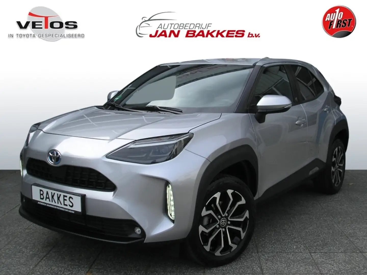 Toyota Yaris Cross 1.5 Hybrid Dynamic/Winterpack/Smart Connect 25.000 Argent - 1