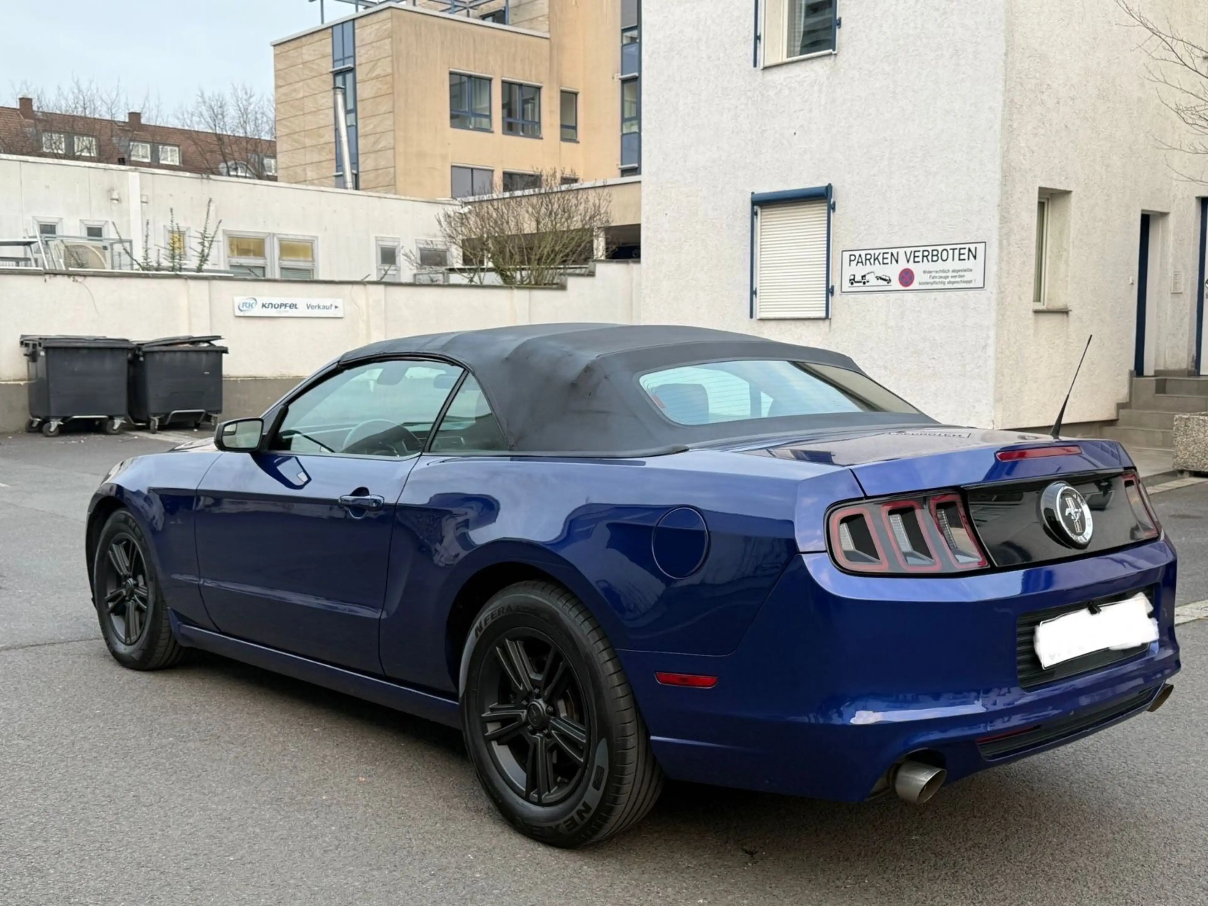 Ford Mustang Cabrio 3.7 Xenon  Alu — photo 4