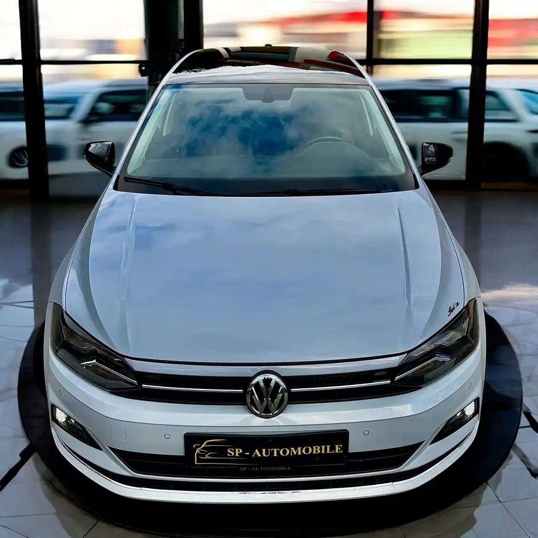 Volkswagen Polo 1,0 Highline TSI Wit - 1
