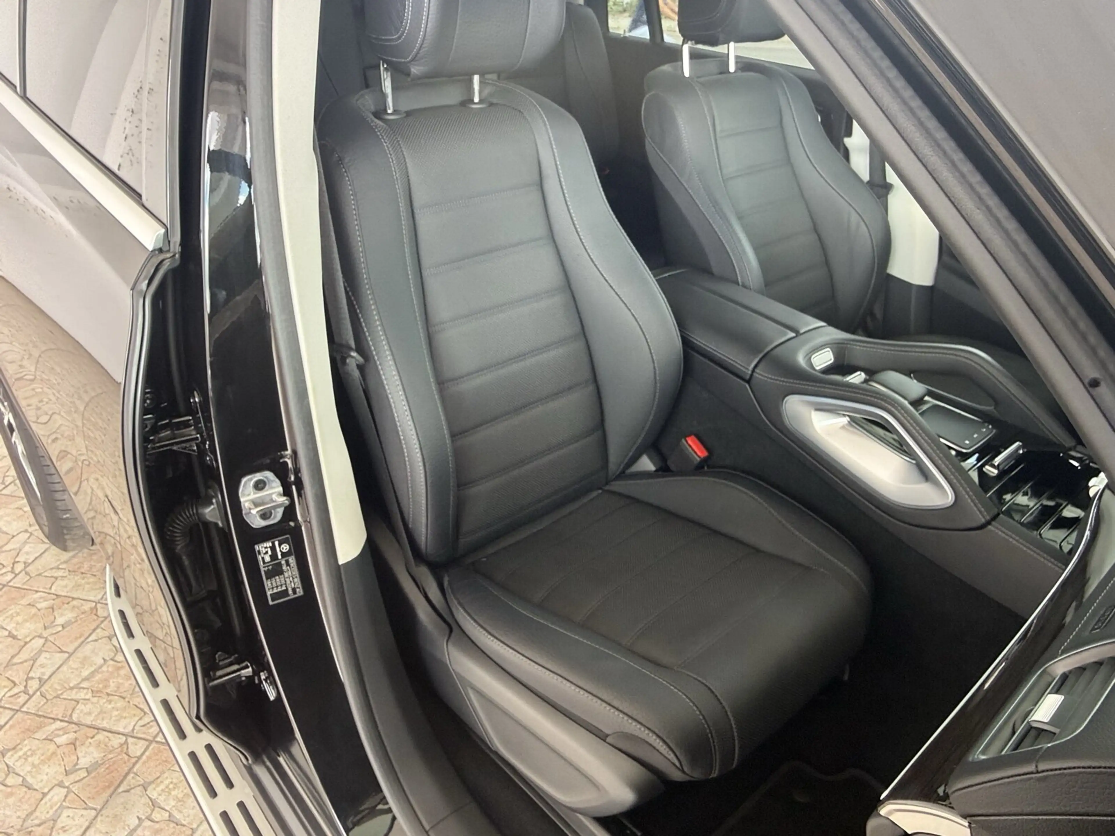 Mercedes-Benz GLS 350 GLS 350 d 4M Premium Plus/Pano.-Dach/AHK/Kamera BC — photo 12