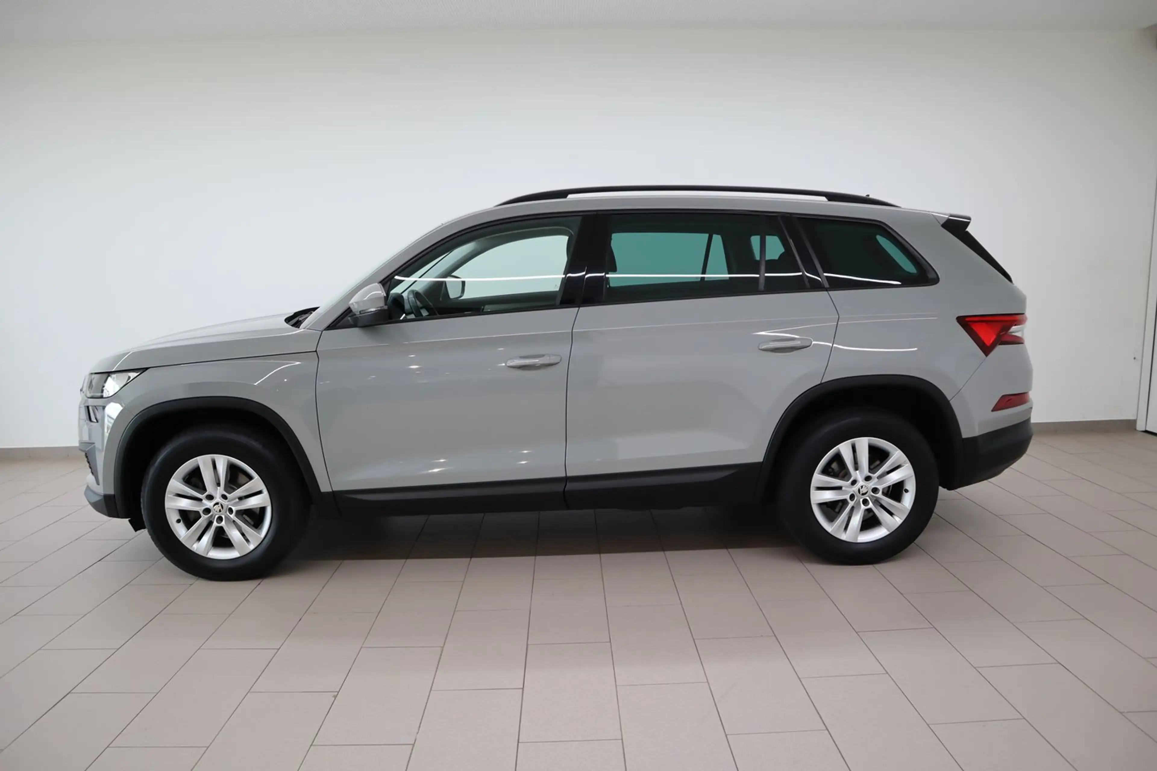 Skoda Kodiaq Ambition SC TDI DSG — photo 3