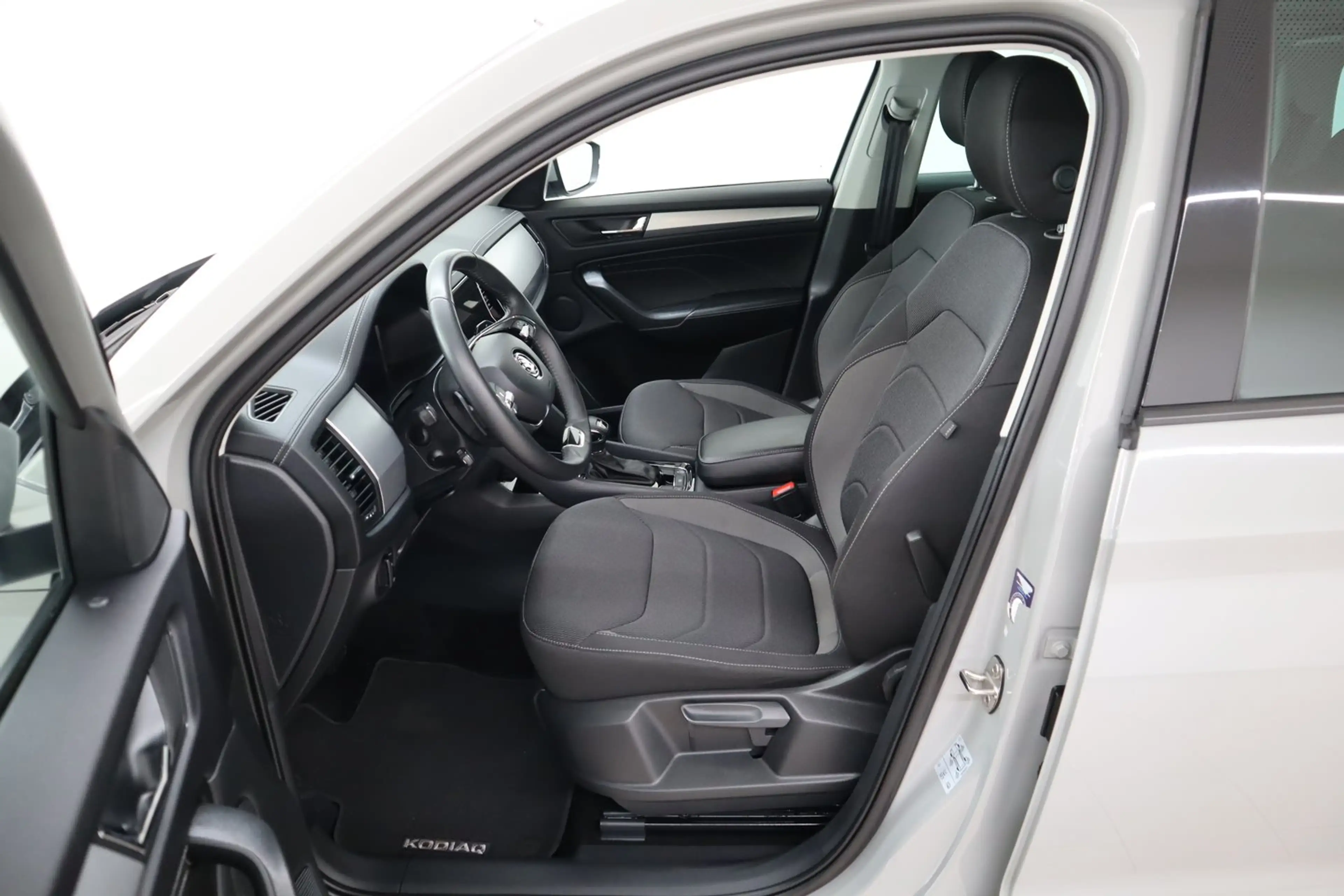 Skoda Kodiaq Ambition SC TDI DSG — photo 10