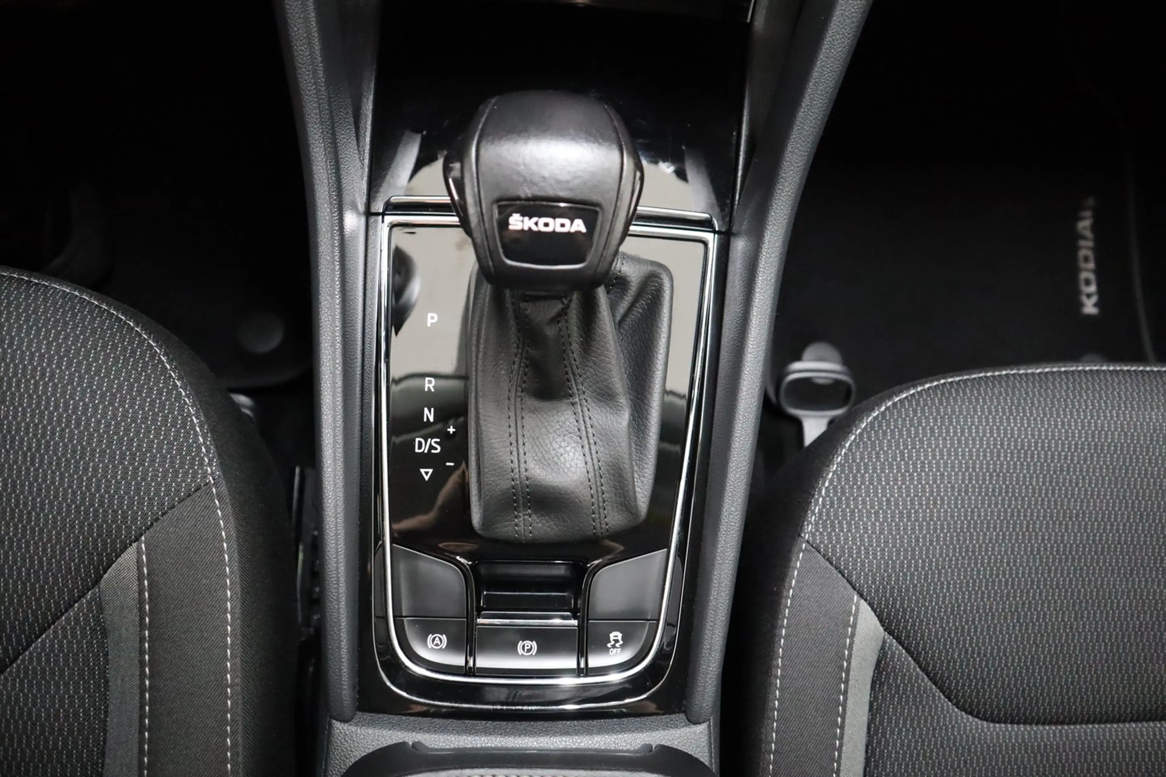 Skoda Kodiaq Ambition SC TDI DSG — photo 13