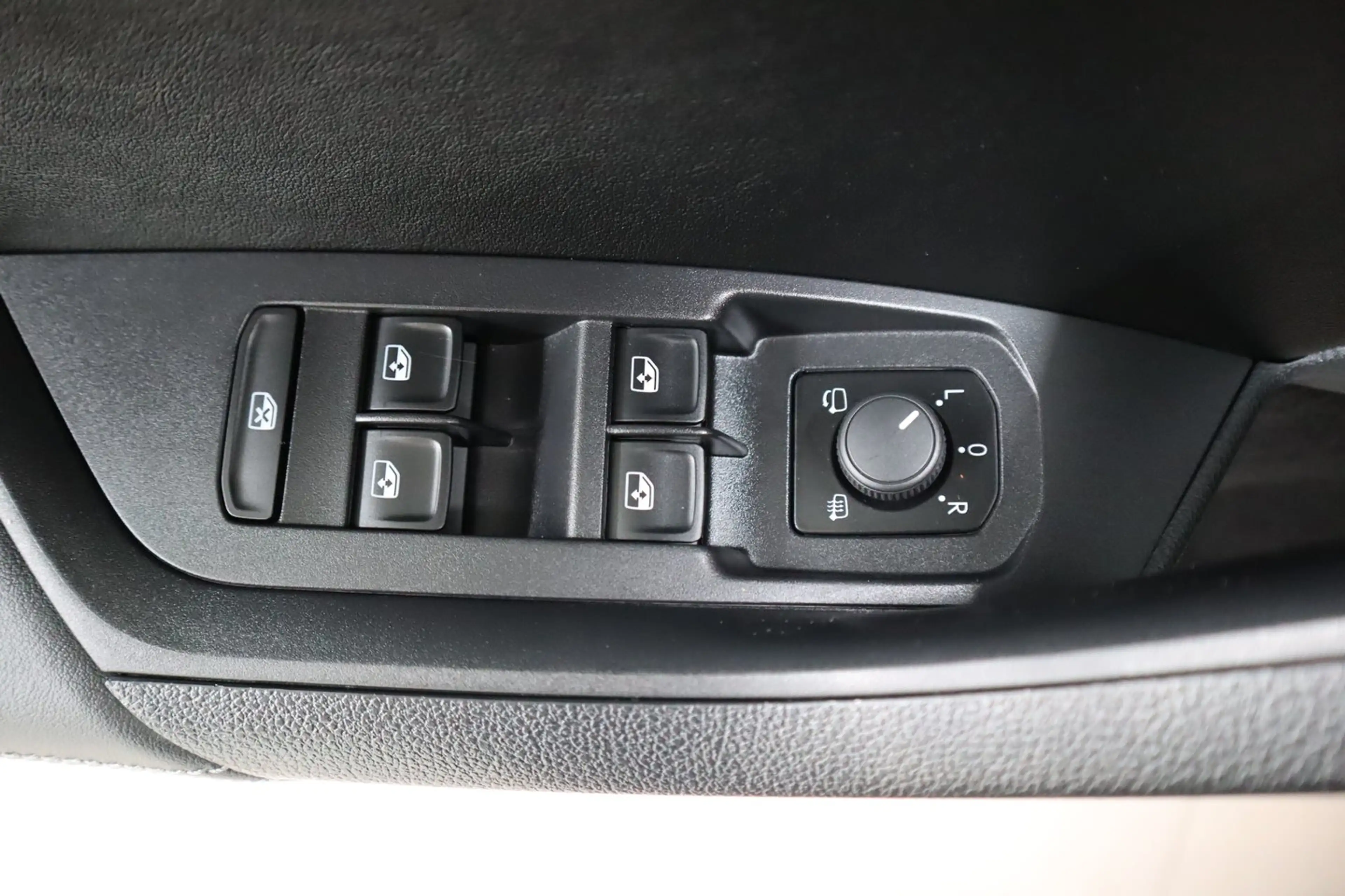 Skoda Kodiaq Ambition SC TDI DSG — photo 11