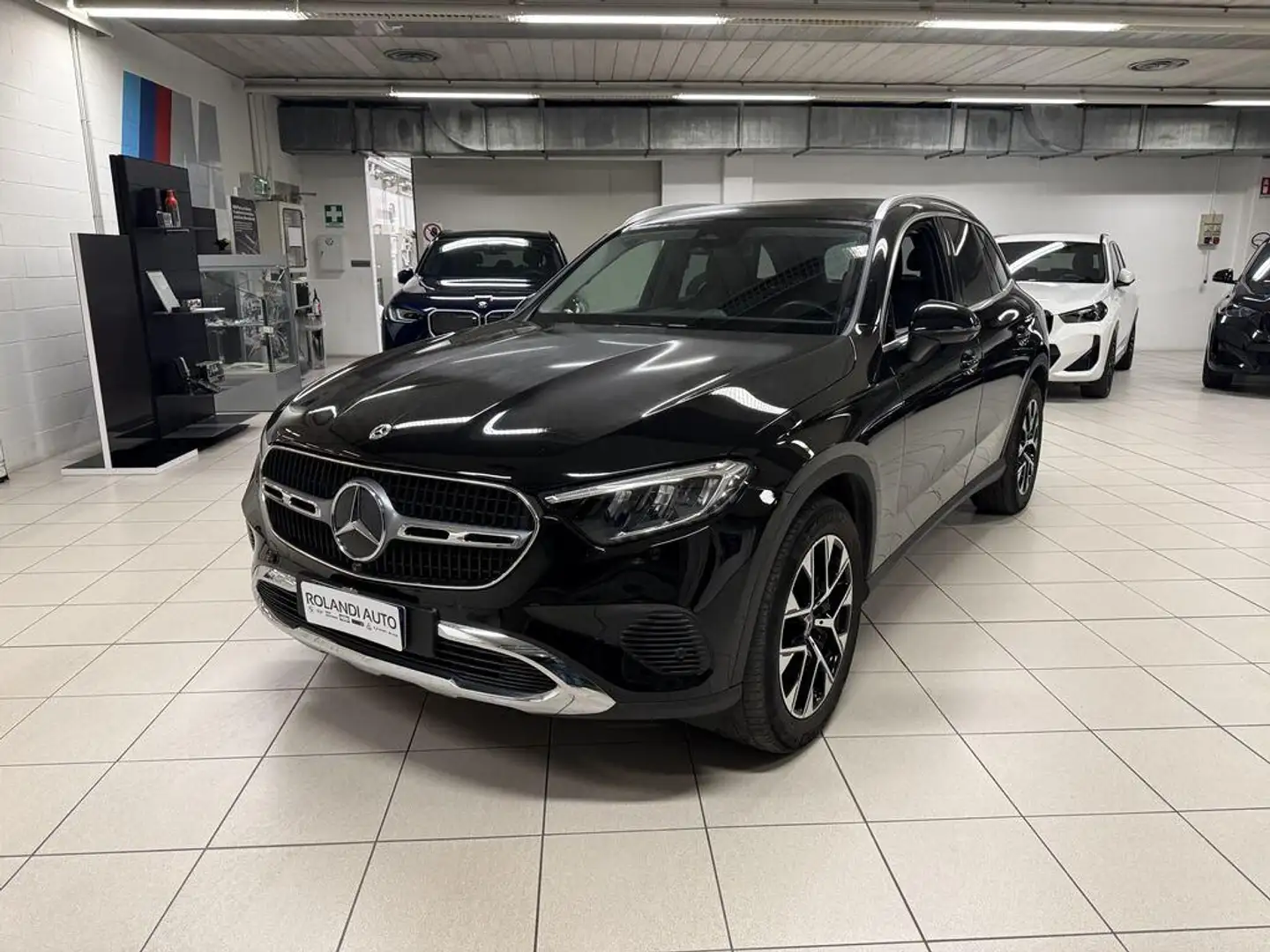 VAZ 21086 GLC 220d mhev Advanced Plus 4matic auto Schwarz - 1