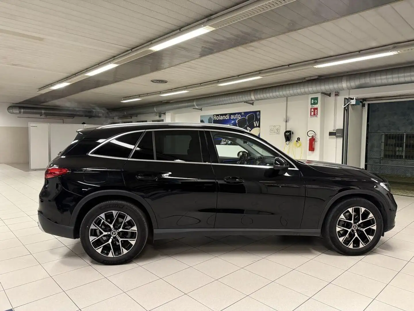 VAZ 21086 GLC 220d mhev Advanced Plus 4matic auto Schwarz - 2