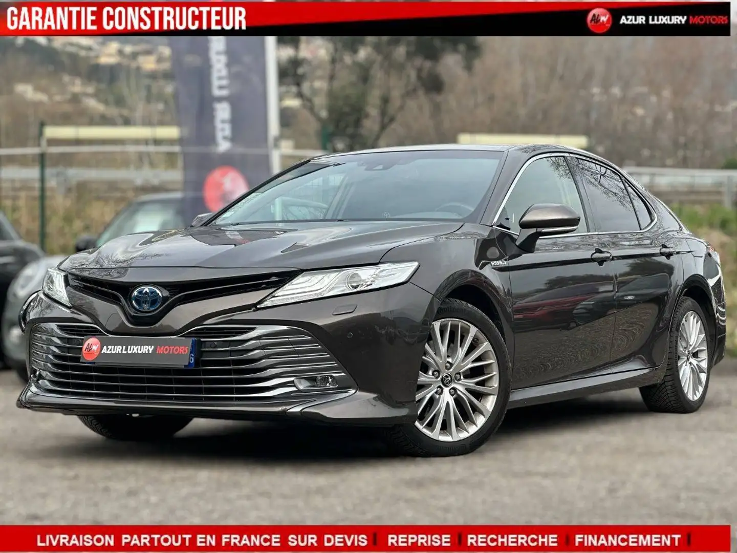 Toyota Camry II Hybride 218ch Design - 1