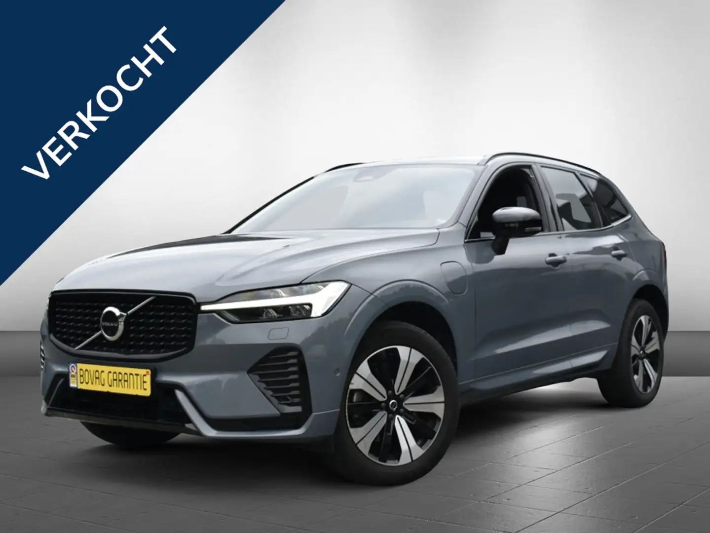 Volvo XC60 XC 60 T6 AWD Plus Dark Plug-In (EURO 6d) Grijs - 1
