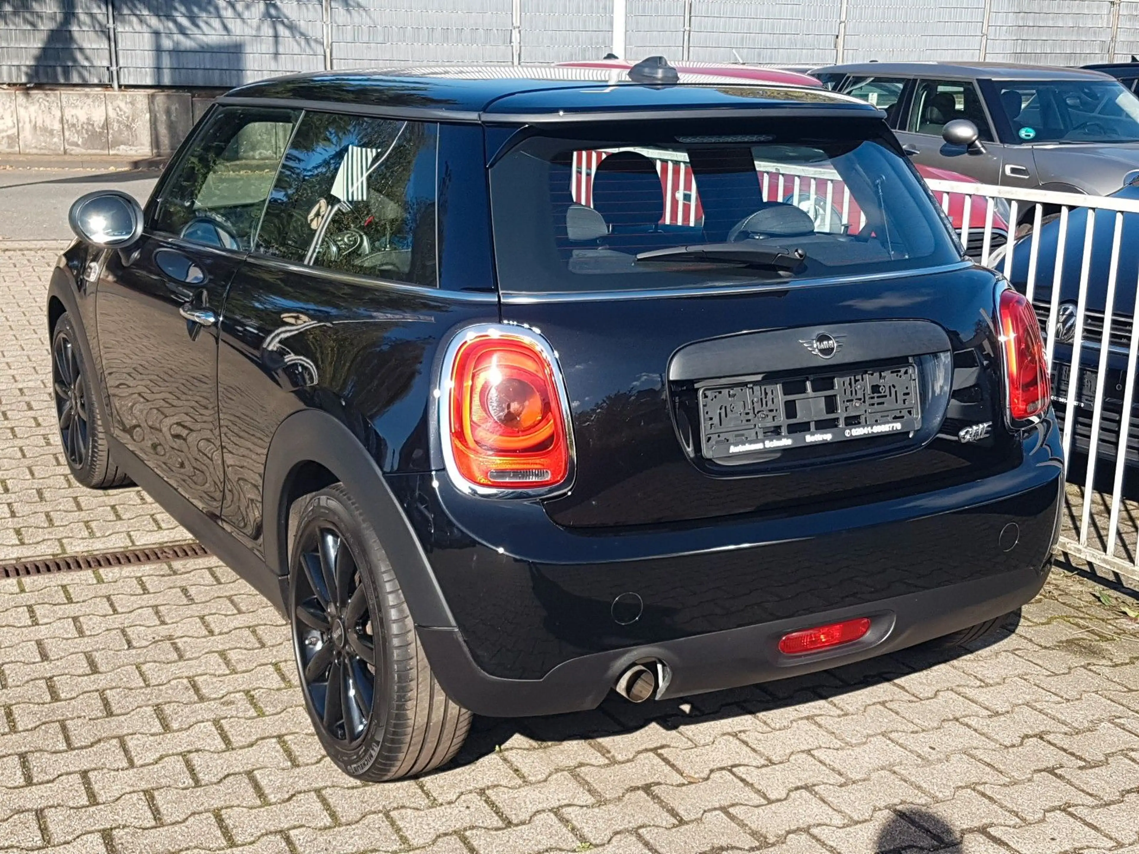 MINI One One Blackyard Sitzheizung 17"Alu Klimaautomatik — photo 2