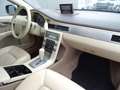 Volvo XC70 2.4 D5 Momentum * YOUNGTIMER !! Grijs - thumbnail 5