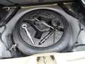 Volvo XC70 2.4 D5 Momentum * YOUNGTIMER !! Grijs - thumbnail 39