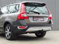 Volvo XC70 2.4 D5 Momentum * YOUNGTIMER !! Grijs - thumbnail 43