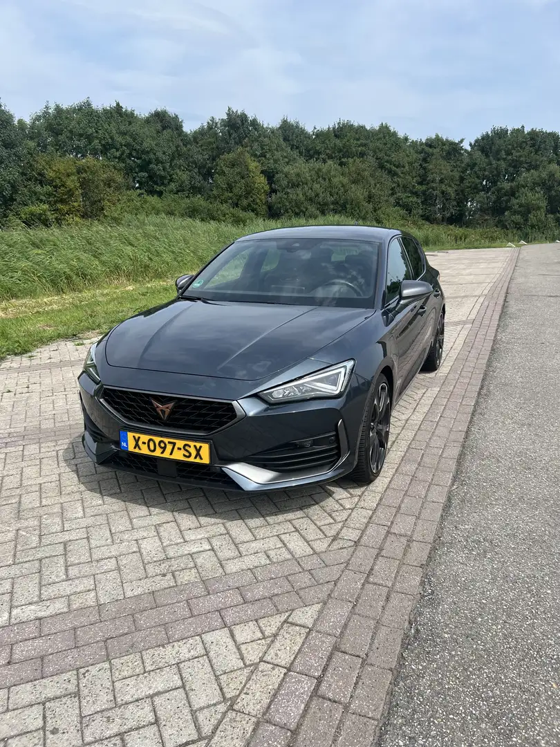 CUPRA Leon 1.4 e-Hybrid Bns Grijs - 1