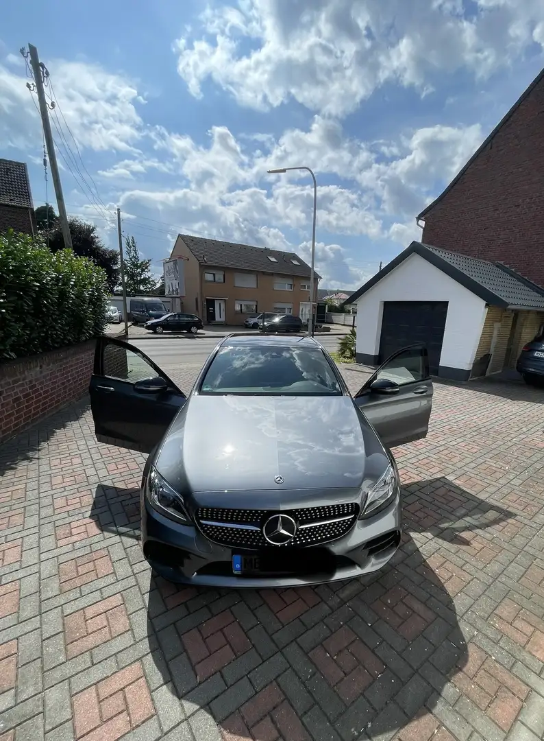 Mercedes-Benz C 400 C 400 4Matic (205.066) Szary - 1
