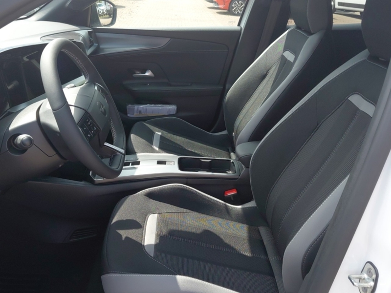 Opel Mokka GS MHEV SHZ LenkradHZG Allwetterreifen LED DAB App — photo 13
