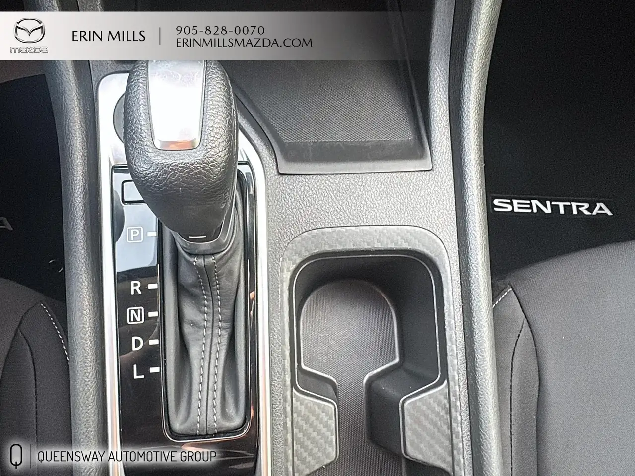 Nissan Sentra снимка Nissan Sentra
