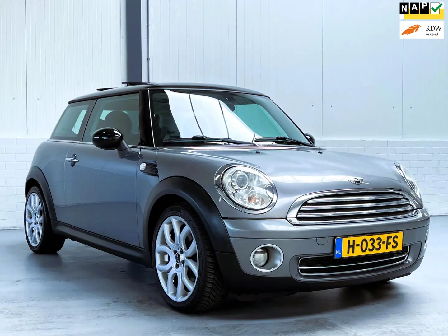 MINI Cooper Mini 1.6 Pano|Navi|Xenon|Nieuwe Ketting Gris - 1